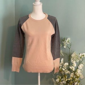 French Connection Pink and Gray Color Block Crew Neck Sweater Size Medium